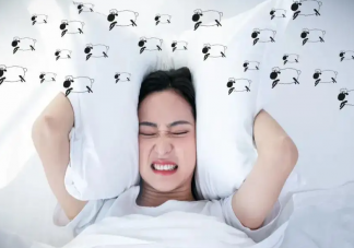 身體很累卻還是失眠是什么原因 想睡卻又睡不著該怎么辦