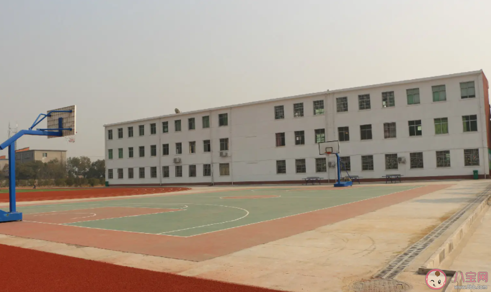 兒子上一年級了怎樣發朋友圈 兒子升一年級的感慨句子