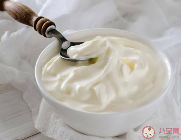 酸奶是越稠越有營養嗎 怎么買到好酸奶 酸奶是越稠越有營養嗎 怎么買到好酸奶