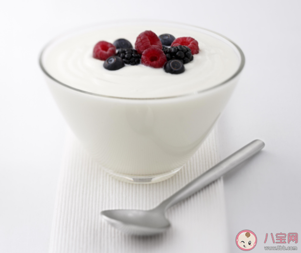 酸奶是越稠越有營養嗎 怎么買到好酸奶 酸奶是越稠越有營養嗎 怎么買到好酸奶