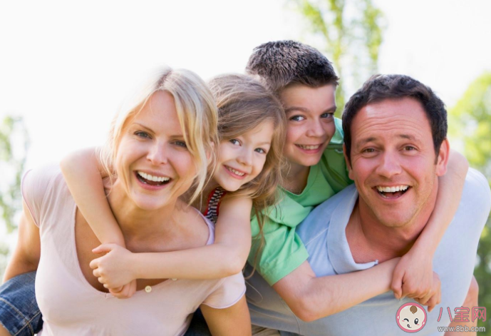 為什么自己和父母的缺點越來越像 父母如何更好地影響孩子