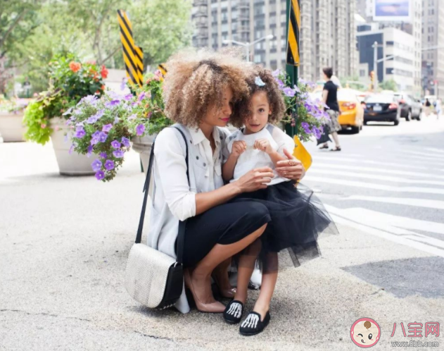 有必要教孩子公共場(chǎng)合行為常識(shí)意識(shí)嗎 公共場(chǎng)合孩子要注意的10條規(guī)矩