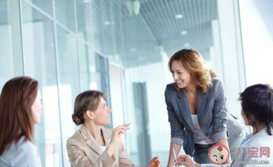 上班第一天被同事欺負(fù)要怎么辦 職場(chǎng)怎樣防止被同事欺負(fù)