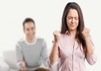 更年期女性如何更坦然 哪些癥狀暗示更年期要來了