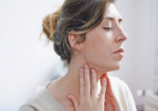 吃冰為啥可以緩解咽喉痛 咽喉痛有什么方法緩解