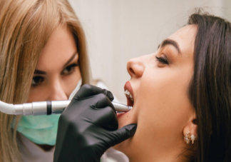 吃東西老塞牙是牙齦要萎縮了嗎 牙齦退縮的防治