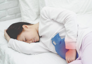 經(jīng)期洗頭傷身而且致癌嗎 月經(jīng)期身體各部位經(jīng)歷了什么