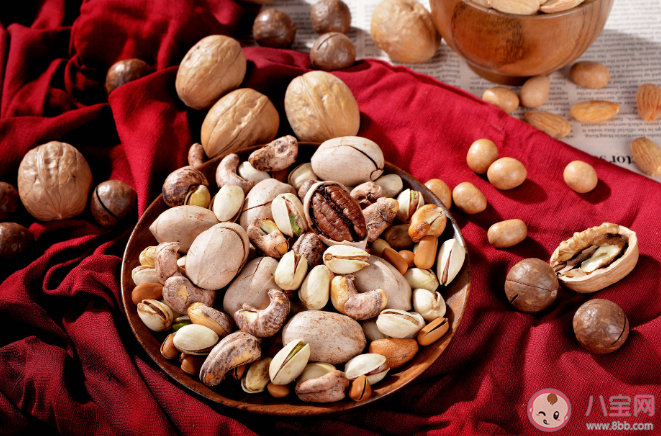 吃堅(jiān)果會(huì)長(zhǎng)胖嗎 減脂期間堅(jiān)果怎樣吃