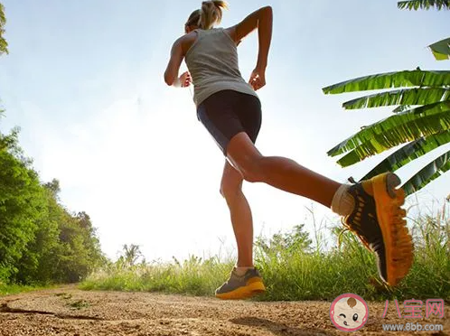 運動減肥遇到月經(jīng)期需要停止嗎 月經(jīng)期能不能減肥