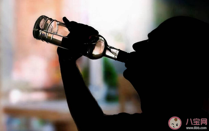 宿醉后怎么根據不同癥狀飲食 宿醉多長時間會好