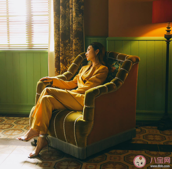 乃萬新歌《Month》完整版歌詞內(nèi)容 《Month》歌曲信息介紹