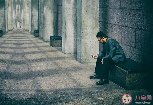 孤獨丑是什么意思 年輕人比老人更孤獨嗎