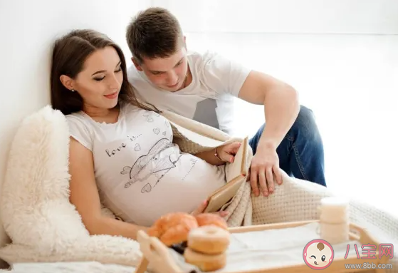 適合準(zhǔn)爸爸的胎教方式有哪些 準(zhǔn)爸爸如何做好胎教