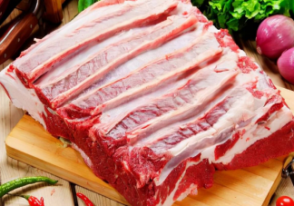大叔頓頓吃肉血管里堵4厘米油脂 頓頓吃肉危害有多大