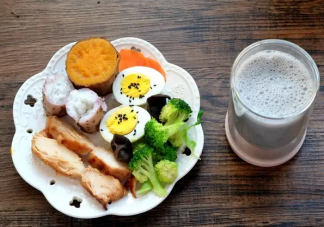 按時(shí)吃飯到底是幾點(diǎn) 按時(shí)吃飯的重要性是什么