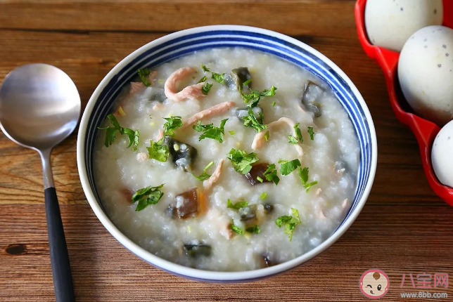 哪些人不適合喝皮蛋瘦肉粥 皮蛋瘦肉粥的營養(yǎng)有什么