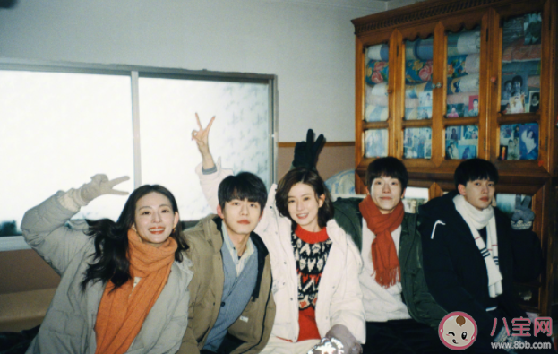 《在你的冬夜里閃耀》大結(jié)局是什么 另一個時空李子憑空消失了嗎