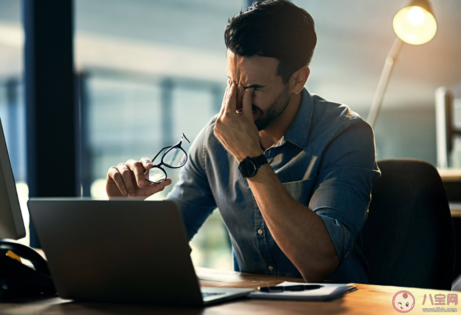 過勞眼有哪些癥狀 視屏時代如何保護眼睛 過勞眼有哪些癥狀 視屏時代如何保護眼睛