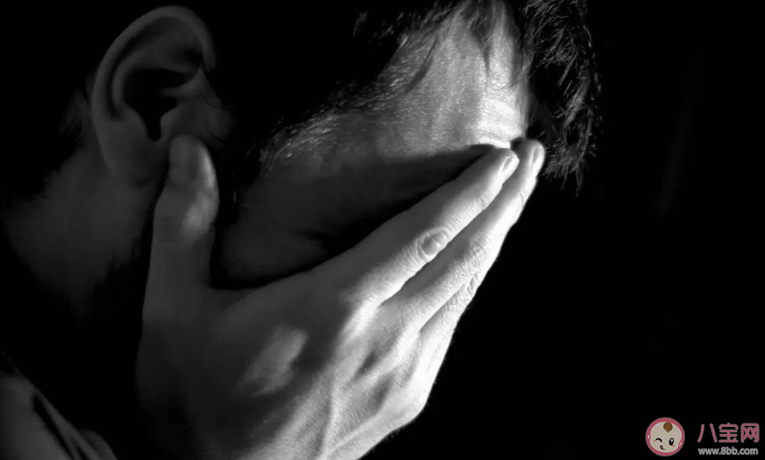 為何秋冬季抑郁癥高發 如何預防季節性抑郁癥 為何秋冬季抑郁癥高發 如何預防季節性抑郁癥