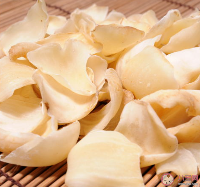 未過度加工的百合干是不是越白越好 干百合功效作用有什么 未過度加工的百合干是不是越白越好 干百合功效作用有什么