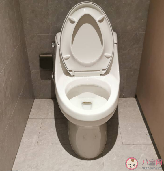 使用公共馬桶圈用酒精消毒夠嗎 馬桶傳染性病要滿足什么條件