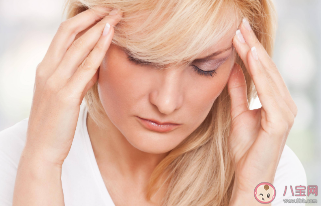 偏頭痛發病高峰年齡是多少歲 偏頭痛分為哪幾個階段