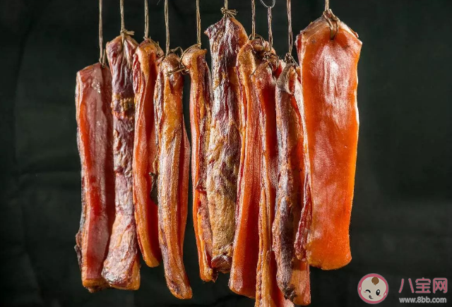 臘肉的正確做法是什么 制作臘肉要注意什么 臘肉的正確做法是什么 制作臘肉要注意什么