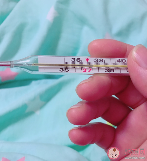 發(fā)燒到什么程度需要吃藥 新冠陽了怎么合理降溫