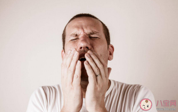 輕微咳嗽需要服用鎮咳藥嗎 什么情況下需要服用鎮咳藥 輕微咳嗽需要服用鎮咳藥嗎 什么情況下需要服用鎮咳藥