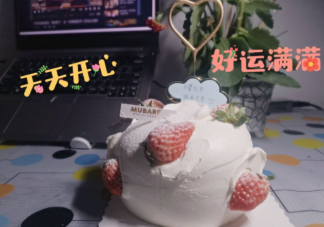 平安夜過生日的說說朋友圈 平安夜遇上生日的文案句子