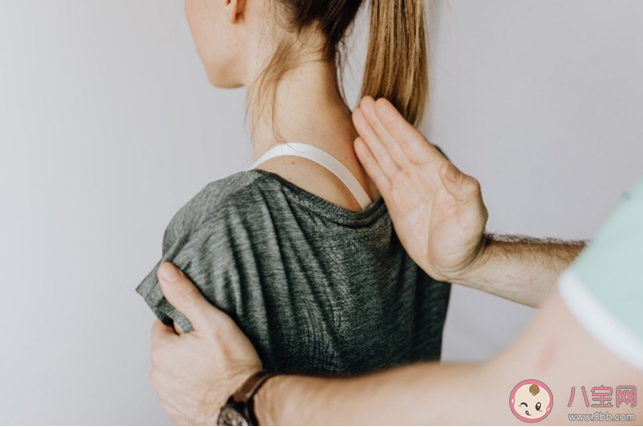 學(xué)舞蹈會(huì)導(dǎo)致脊柱側(cè)彎嗎 日常做好哪些事預(yù)防脊柱側(cè)彎