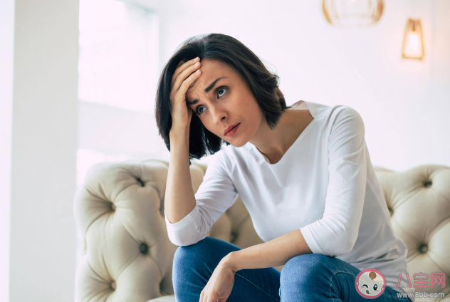 蹲下后站起來頭暈是貧血嗎 蹲后眩暈的原因是什么 蹲下后站起來頭暈是貧血嗎 蹲后眩暈的原因是什么