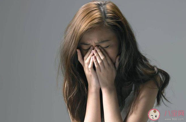 陽康后眼睛干正常嗎 陽康后眼睛痛是怎么回事