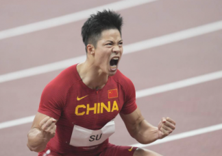 蘇炳添賽季首秀6秒59奪冠 蘇炳添獲得了幾枚金牌