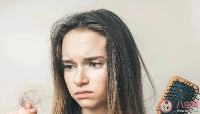 7類人容易提前長白發 如何控制白發增多 7類人容易提前長白發 如何控制白發增多