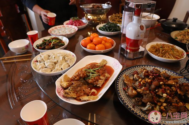 總是吃的很撐對身體好嗎 吃飯要不要吃的很飽