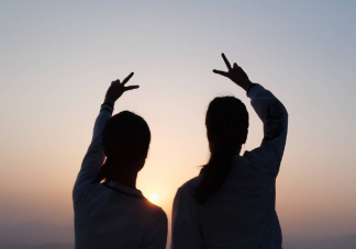 姐弟戀比例持續(xù)攀升是怎么回事 如何看待姐弟戀盛行