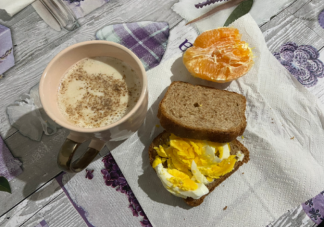 減肥早餐可以吃全麥面包嗎 減肥晚餐吃什么比較好