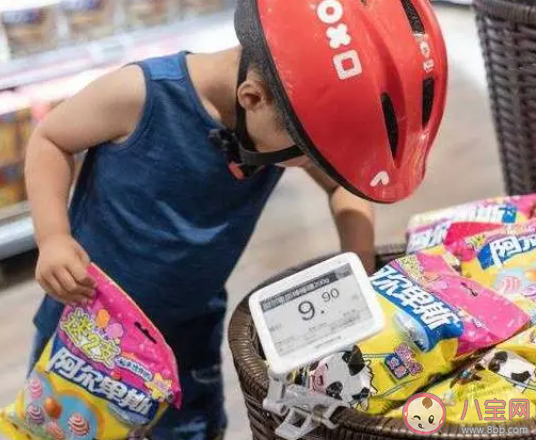 童年的貧瘠真的會困擾一生嗎 孩子該窮養還是富養
