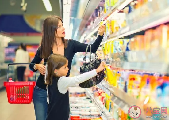 童年的貧瘠真的會困擾一生嗎 孩子該窮養還是富養