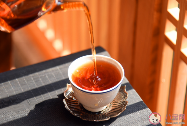 女性生理期喝茶好嗎 愛喝茶的女人有何好處