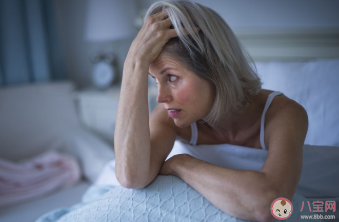 如何改善早醒失眠 兩個(gè)動(dòng)作改善來(lái)改善