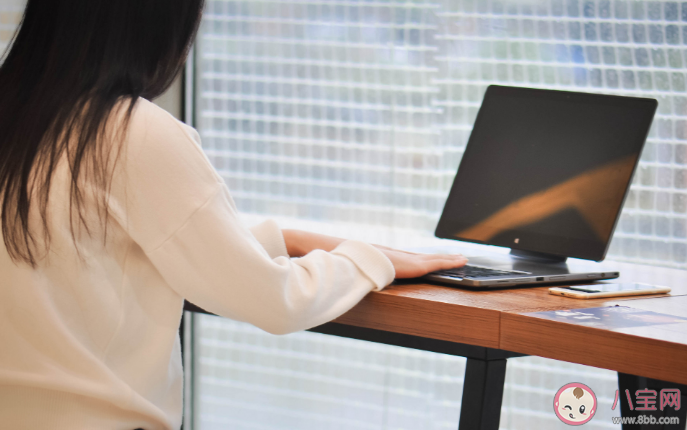 坐多久要起來動(dòng)一動(dòng) 久坐不動(dòng)的后果有多嚴(yán)重