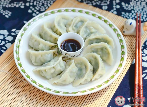 餃子餡包生的好還是熟的好 餃子皮怎么做才勁道