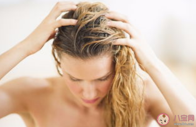 洗頭后幾個小時會出油 頻繁洗頭會更容易出油嗎 洗頭后幾個小時會出油 頻繁洗頭會更容易出油嗎