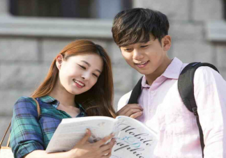 戀愛中的大學生抑郁得分最低 戀愛能治愈抑郁癥嗎
