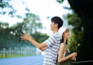 戀愛(ài)中的大學(xué)生抑郁得分最低是怎么回事 當(dāng)代大學(xué)生的戀愛(ài)觀什么樣