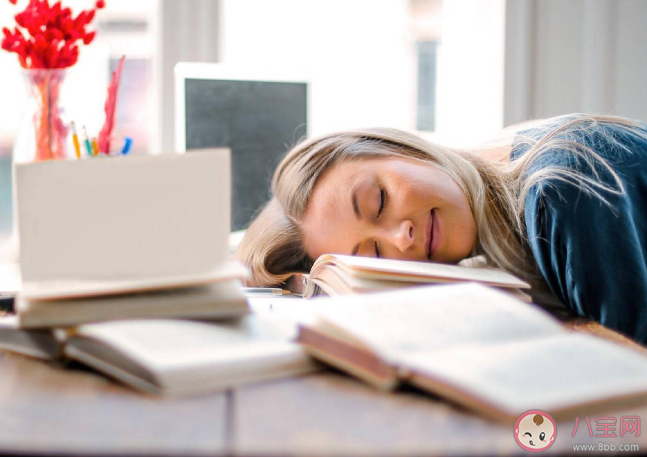 男性貪睡更容易長肚子嗎 睡眠與內(nèi)臟脂肪增加有什么關(guān)聯(lián) 