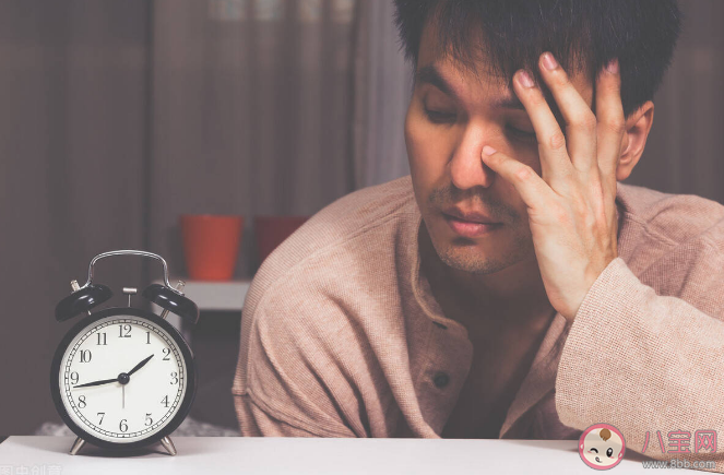 男性貪睡更容易長肚子嗎 睡眠與內(nèi)臟脂肪增加有什么關(guān)聯(lián) 