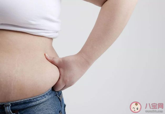 怎么自測內臟脂肪是否超標 內臟脂肪會引起哪些危害